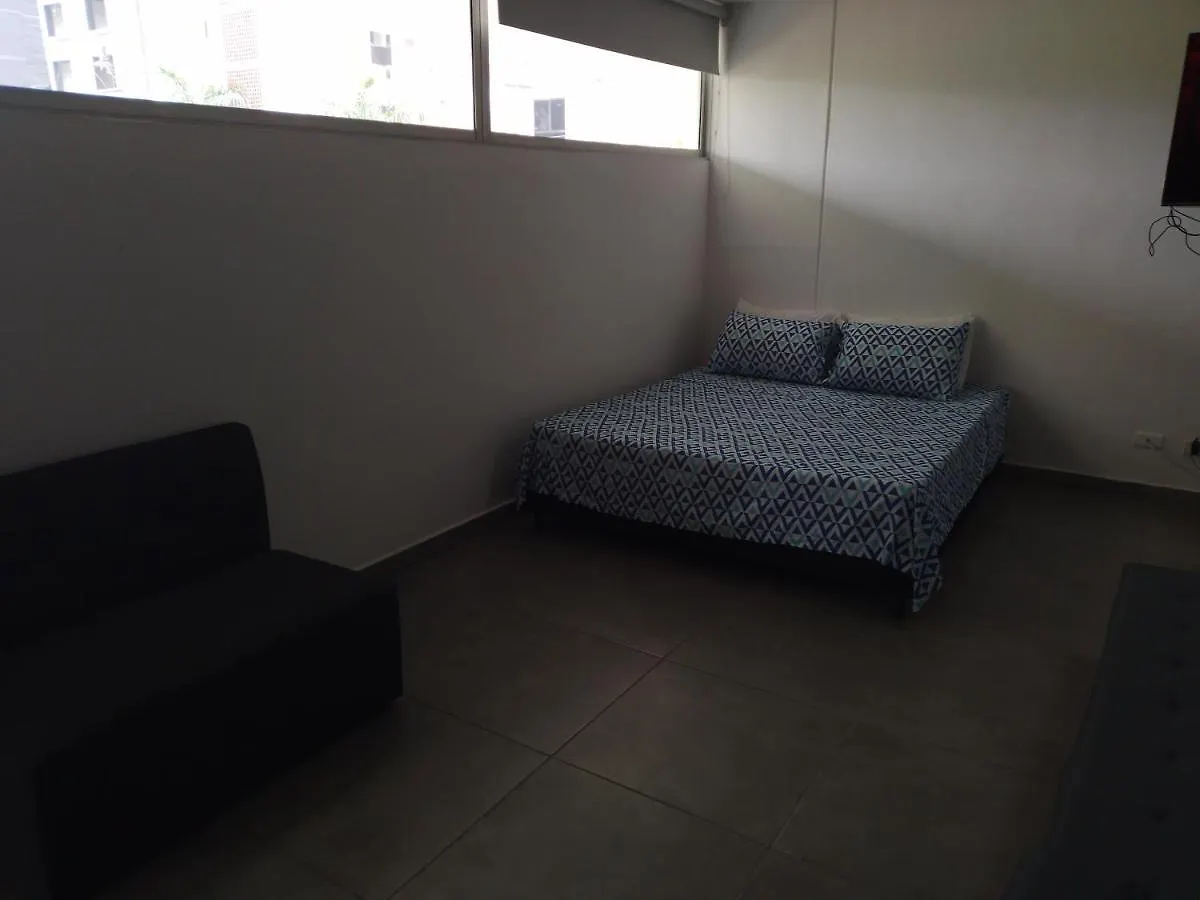 Amazing Big Studio 203 In Aztorga Poblado With A/C Medellín Appartement
